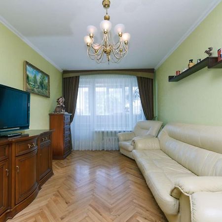 Apartment On Volodymirska 73 Street Kyiv Exterior photo