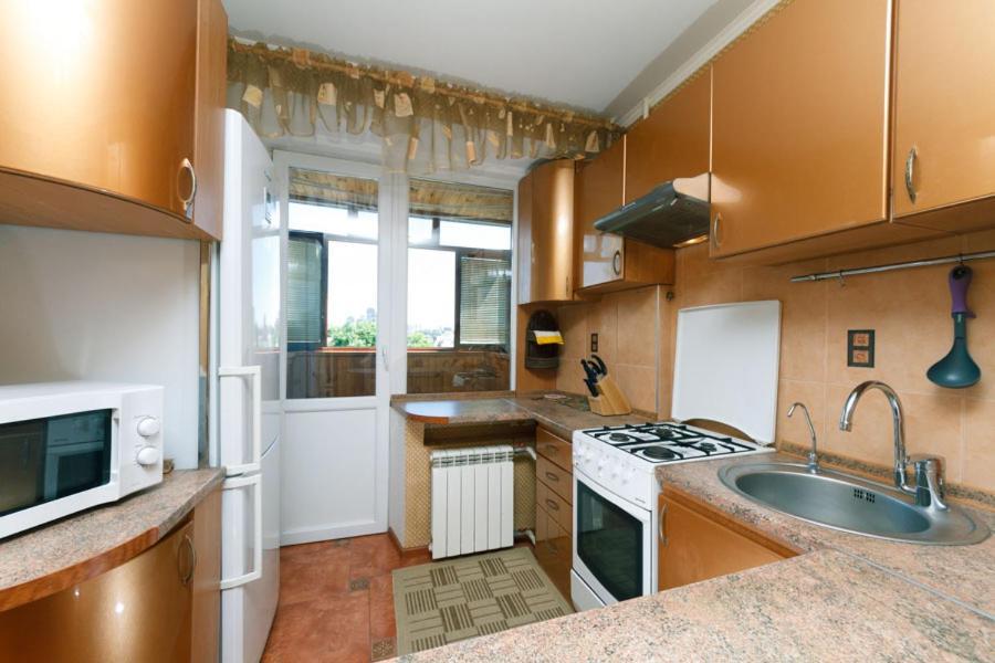 Apartment On Volodymirska 73 Street Kyiv Exterior photo